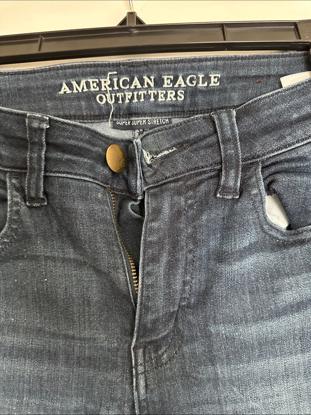 American Eagle Outfitters Women’s Skinny Jeans - Dark Blue Wash - Picture 2 of 4
